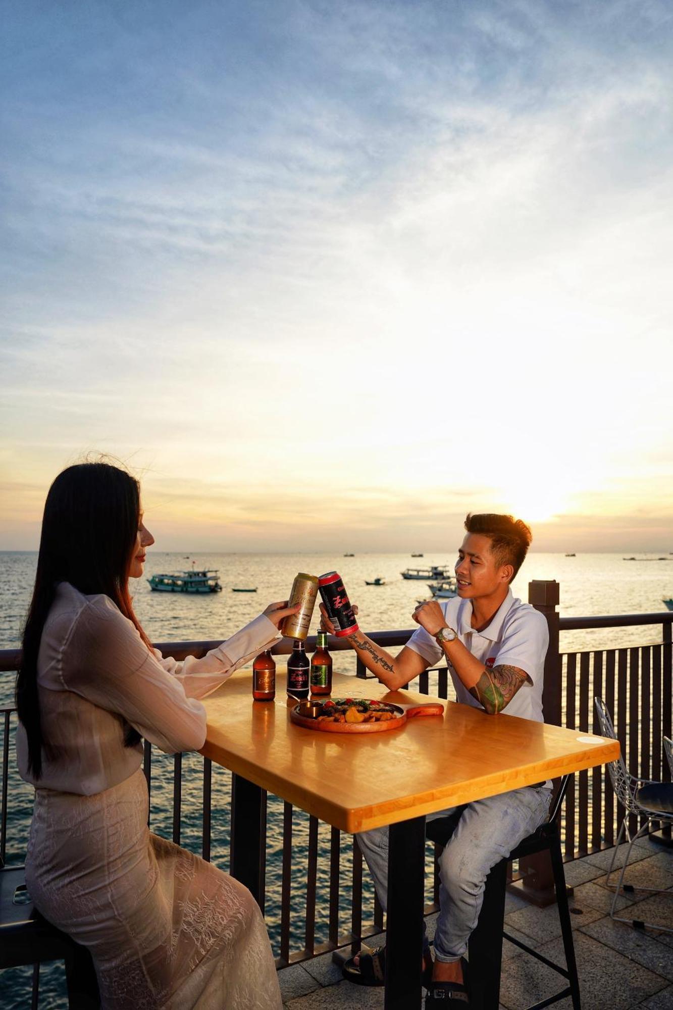 Sunset Sorrento Phu Quoc Aparthotel ภายนอก รูปภาพ