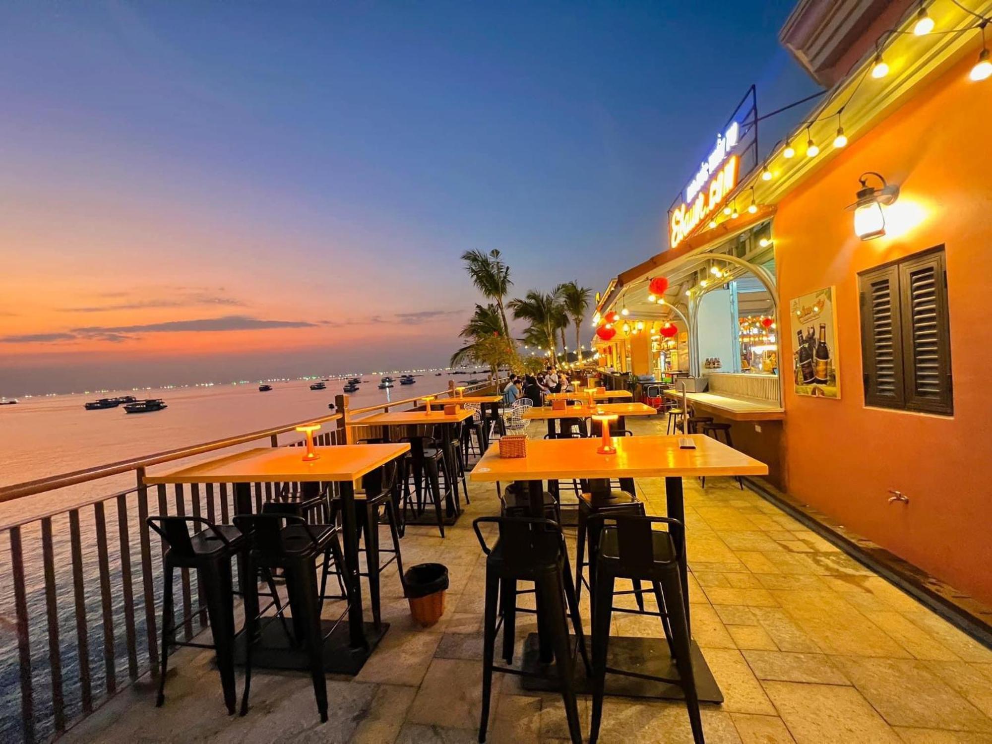 Sunset Sorrento Phu Quoc Aparthotel ภายนอก รูปภาพ