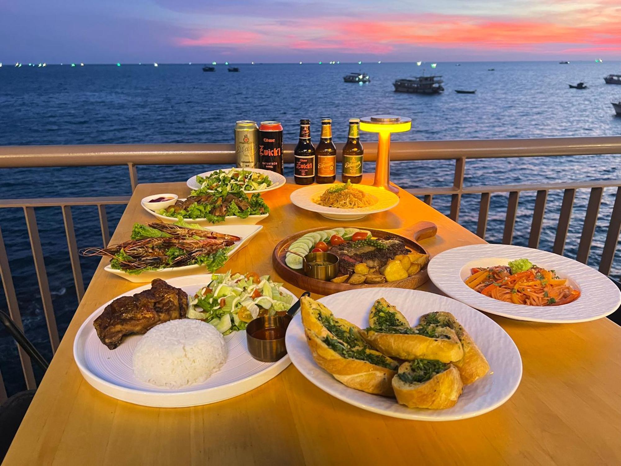 Sunset Sorrento Phu Quoc Aparthotel ภายนอก รูปภาพ