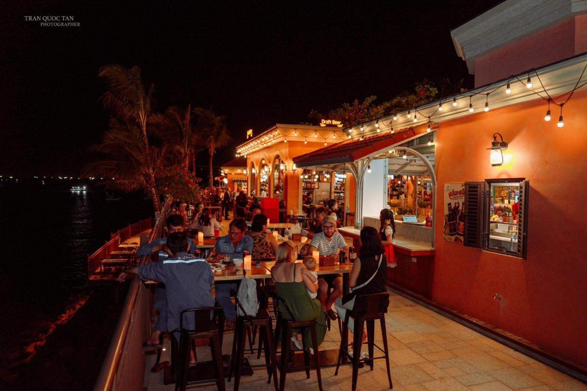 Sunset Sorrento Phu Quoc Aparthotel ภายนอก รูปภาพ