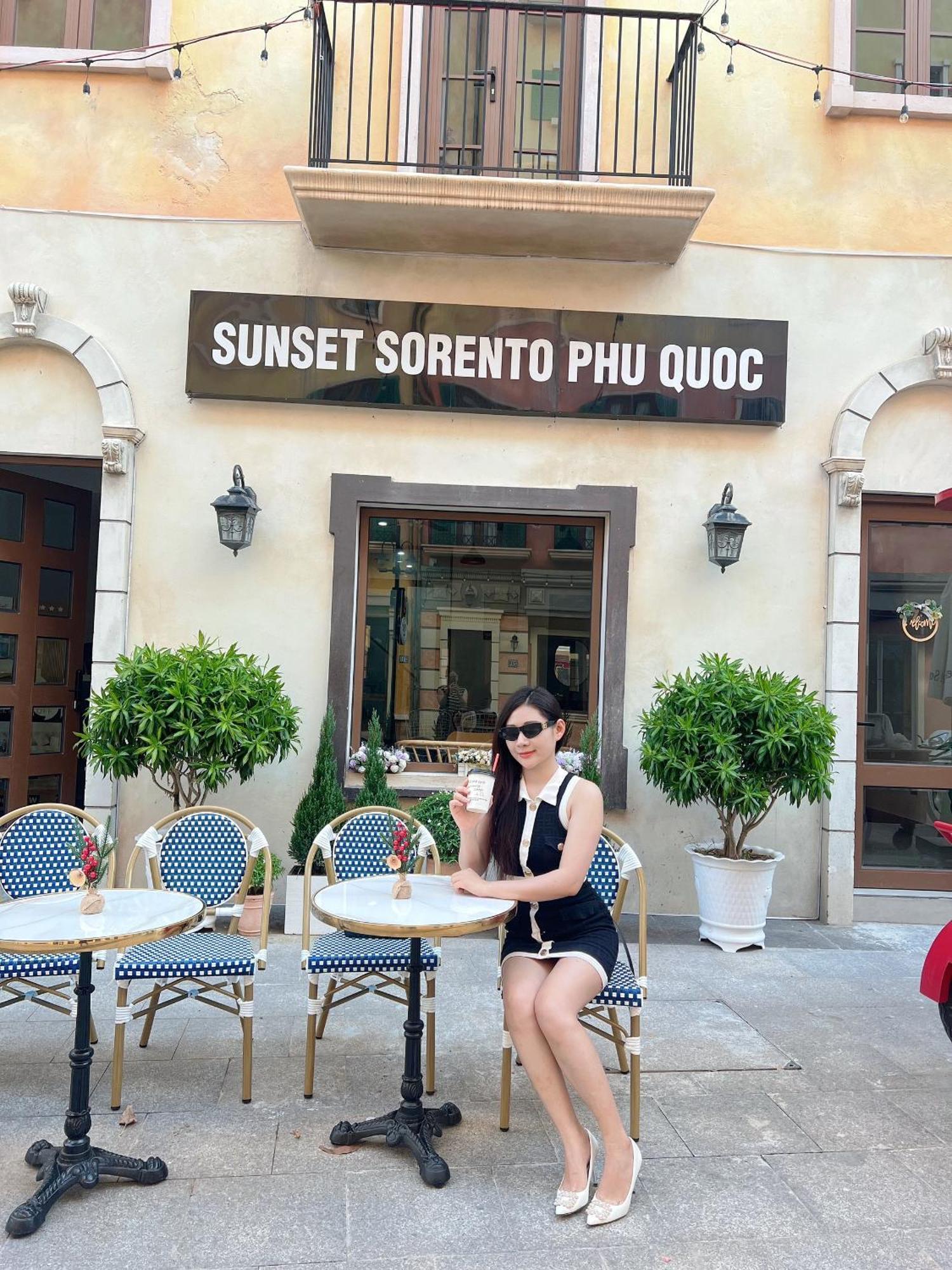 Sunset Sorrento Phu Quoc Aparthotel ภายนอก รูปภาพ