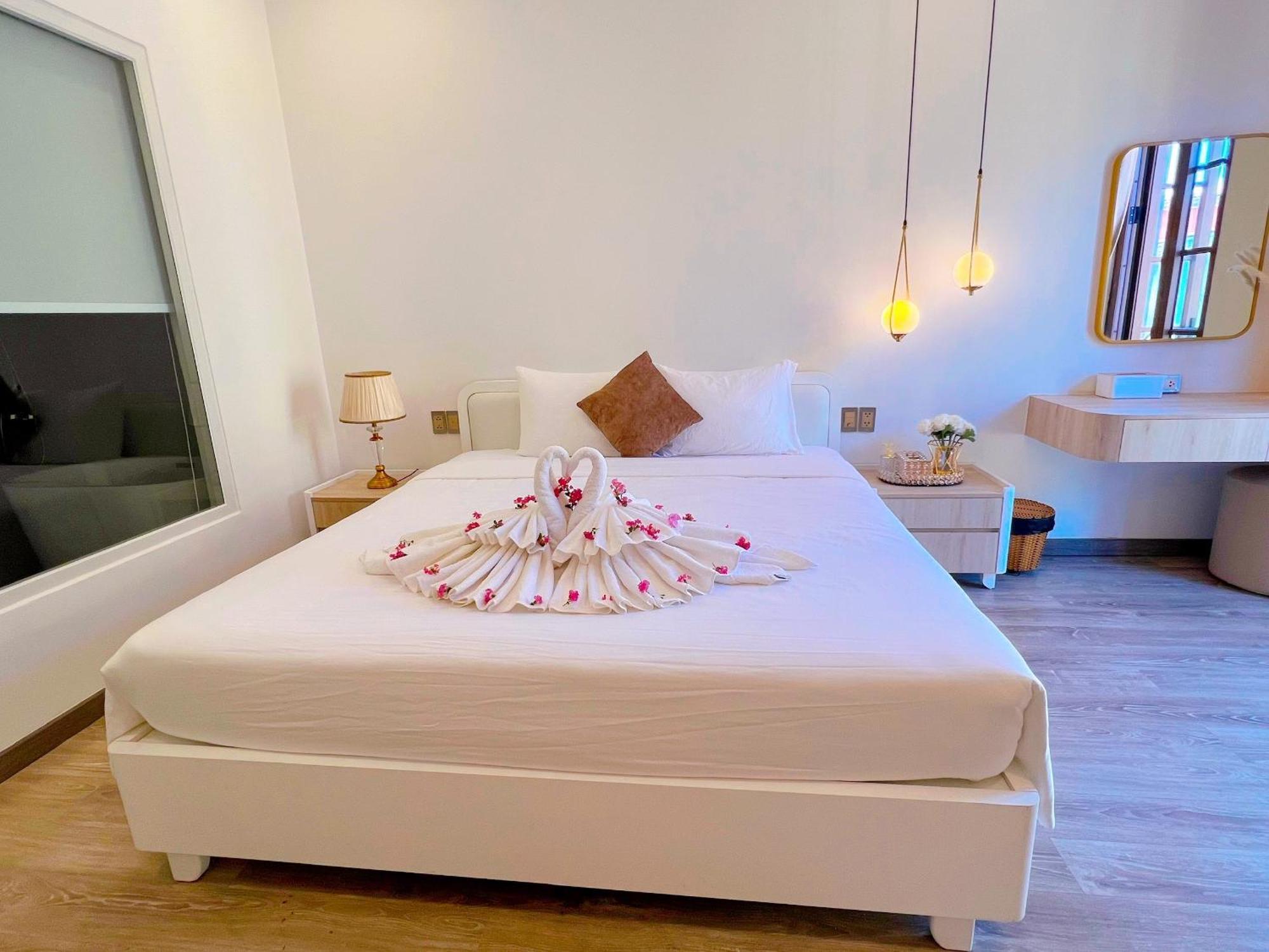 Sunset Sorrento Phu Quoc Aparthotel ภายนอก รูปภาพ